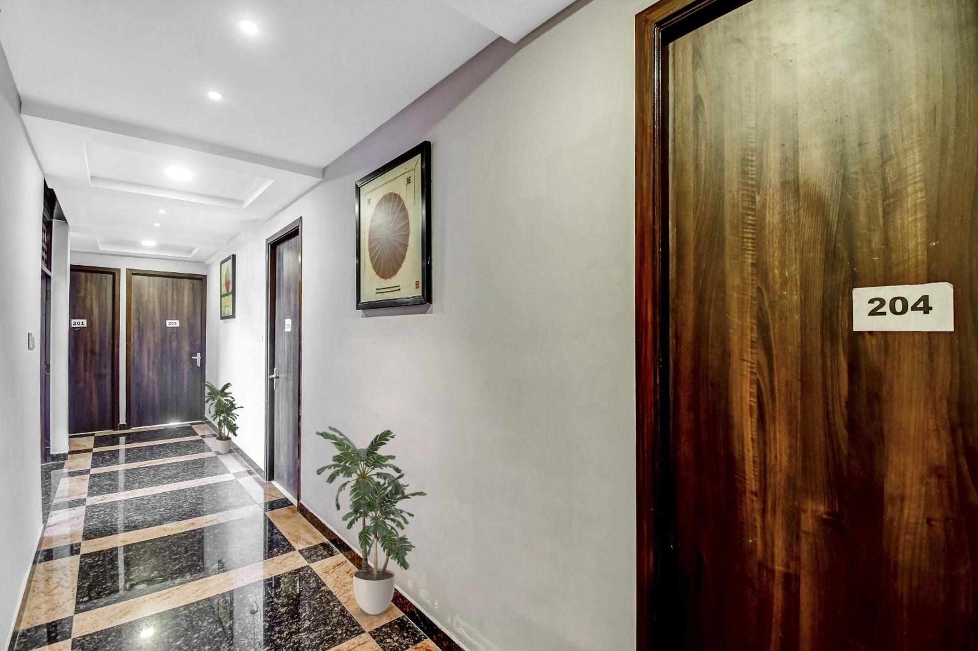 Super Townhouse All In One Kolkata Luaran gambar